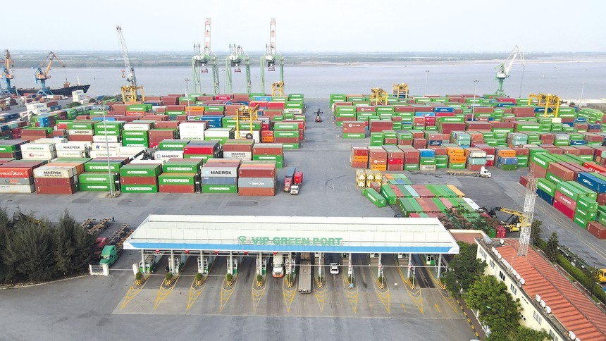 Lãnh đạo Viconship (VSC) đăng ký bán ra gần hết cổ phiếu sau nhịp tăng giá 16,3%