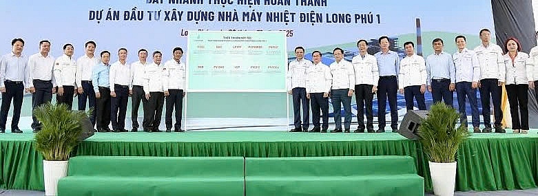 Lễ ra quân đẩy nhanh thực hiện hoàn thành Dự án NMNĐ Long Phú 1