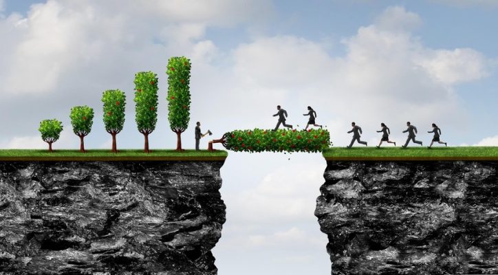 Thị trường tài chính 24h: Giá vàng đảo chiều giảm sâu, Bitcoin tăng tốc
