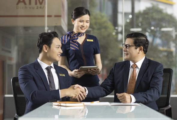 SHB - Nơi hơn 100.000 cổ đông đặt niềm tin, đồng hành cùng phát triển, bứt phá trong kỷ nguyên mới
