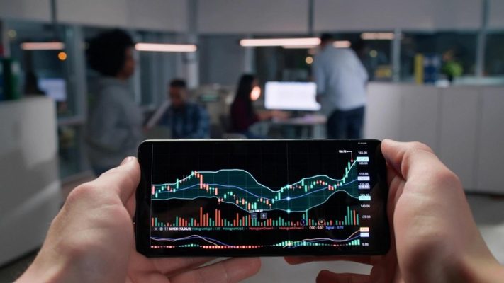 Phiên giao dịch sáng 7/5: Bất động sản và điện tỏa sáng, VN-Index duy trì đà tăng