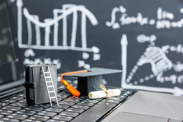 Sự kiện chứng khoán đáng chú ý ngày 23/5