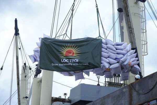 Lộc Trời (LTG) lên tiếng về việc cổ phiếu bị hạn chế giao dịch