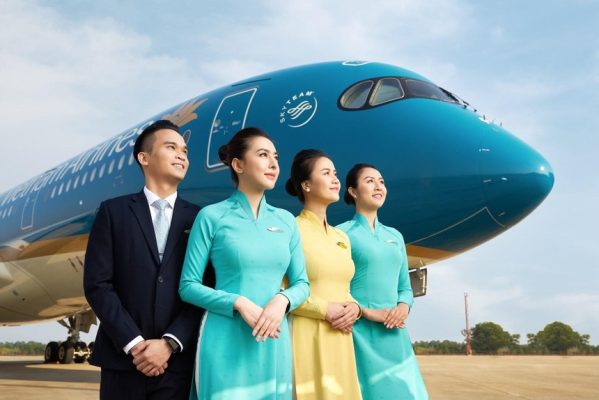 Vietnam Airlines (HVN) chốt quyền mua cổ phiếu phát hành thêm, giá 10.000 đồng/CP