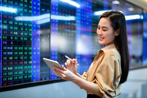 Nửa đầu năm, quỹ đầu tư nào dẫn đầu hiệu suất?