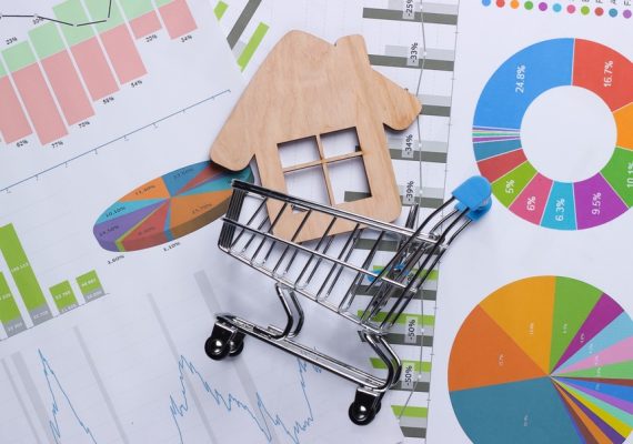 Top 10 cổ phiếu tăng/giảm mạnh nhất tuần: Nhóm bất động sản khởi sắc