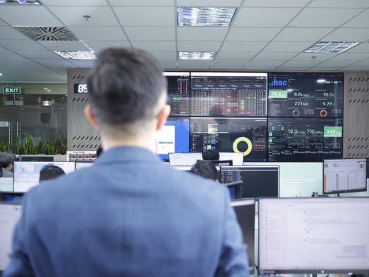Tận dụng các nhịp điều chỉnh để giải ngân