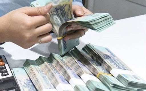 Lợi nhuận ngân hàng tăng 15-18%, chủ yếu nhờ giảm dự phòng, cổ phiếu đang được định giá cao