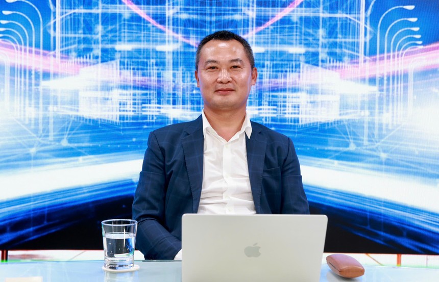Ông Ngô Quang Huy, Phó tổng giám đốc, Công ty Giải pháp phần mềm tài chính FSS phát biểu tại Tọa đàm của báo Tài chính - Đầu tư sáng 25/8 (Ảnh: Chí Cường)