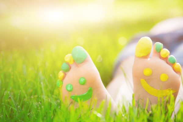 Top 10 cổ phiếu tăng/giảm mạnh nhất tuần: Nhà đầu tư mua mạnh cổ phiếu công ty chứng khoán