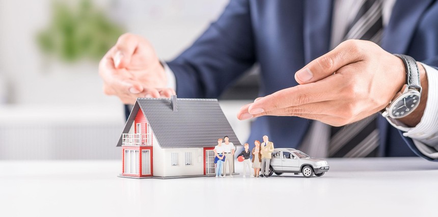 Thị trường tài chính 24h: Chứng khoán rung lắc, giá vàng tăng vọt