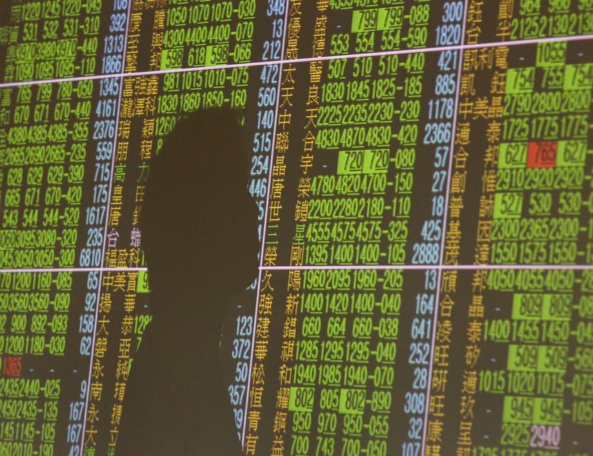 01-2348-2398 Cổ phiếu châu Á tăng mạnh nhờ kỳ vọng vào AI và cắt giảm lãi suất của Mỹ