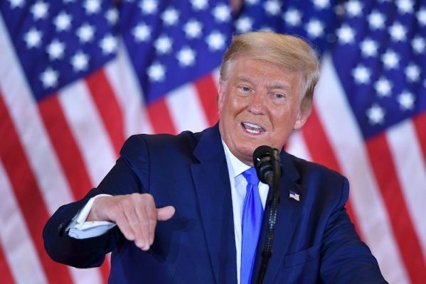 Tổng thống Trump đề xuất các công ty Mỹ ngừng báo cáo kết quả kinh doanh hàng quý