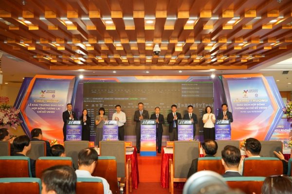 Sở GDCK Việt Nam chính thức ra mắt "Hợp đồng tương lai Chỉ số VN100 "