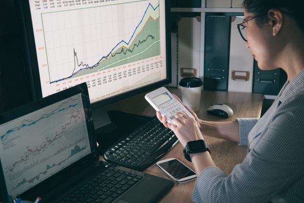 Khối ngoại tiếp tục bán ròng 120 tỷ đồng trong phiên 17/9