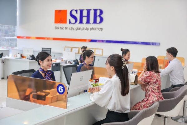 SHB sẽ chào bán riêng lẻ, phát hành cổ phiếu cho cổ đông hiện hữu và ESOP, tăng vốn điều lệ lên 53.442 tỷ đồng