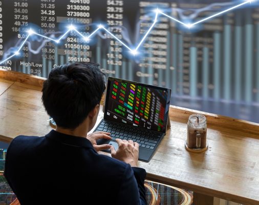 Khối ngoại mua mạnh 2 cổ phiếu bluechip trong phiên 14/11