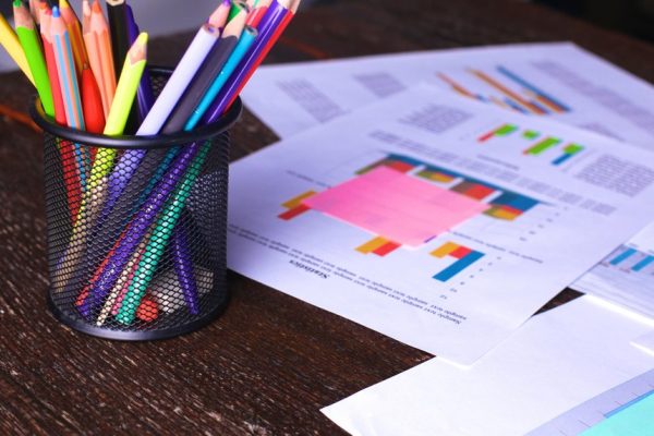 Giao dịch chứng khoán phiên sáng 10/10: VN-Index vẫn đang nhận được lực đẩy lớn nhất từ VHM