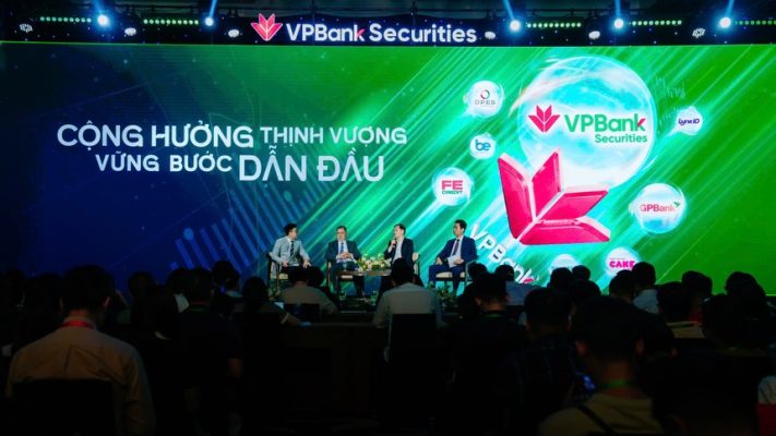 VPBankS: IPO song song với niêm yết cổ phiếu