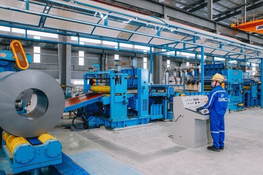 01-3743-1101-1 Đầu tư Thương mại SMC (SMC) tiếp tục bán thêm tài sản hai công ty con