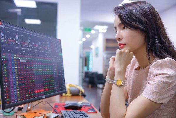 Với cổ phiếu thoái vốn, chiến thuật hiệu quả nhất là đi sớm, ra nhanh và luôn đặt quản trị rủi ro lên hàng đầu