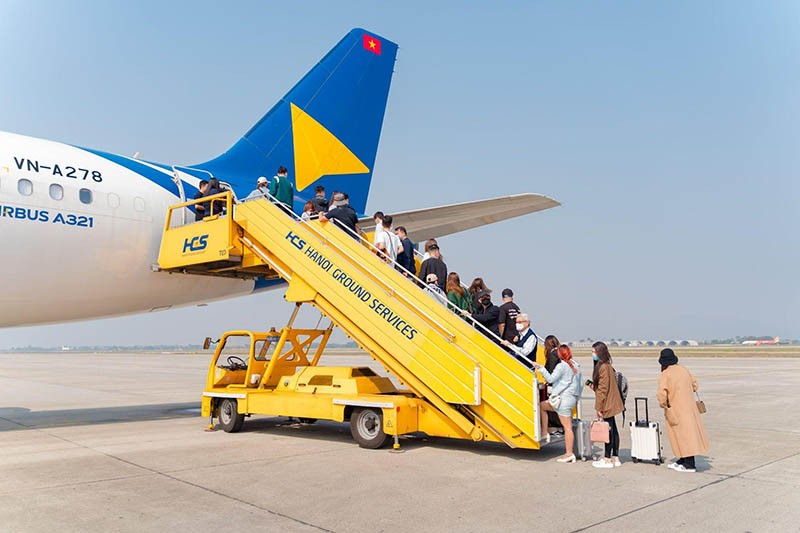 an-so-tai-thuong-vu-ma-vietravel-airlines1734169019-9049-1 Công ty Cổ phần Du lịch Vietravel vừa ban hành Nghị quyết HĐQT về việc thông qua chủ trương thoái toàn bộ phần vốn góp và chấm dứt việc sử dụng tên thương hiệu “Vietravel” trong Công ty Cổ phần Hàng không Lữ hành Việt Nam (Vietravel Airlines).