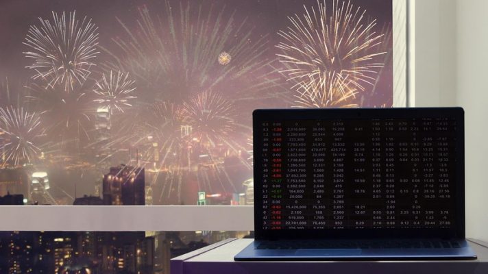 Phiên giao dịch sáng 24/12: Thị trường rung lắc sau khi thiết lập đỉnh cao lịch sử