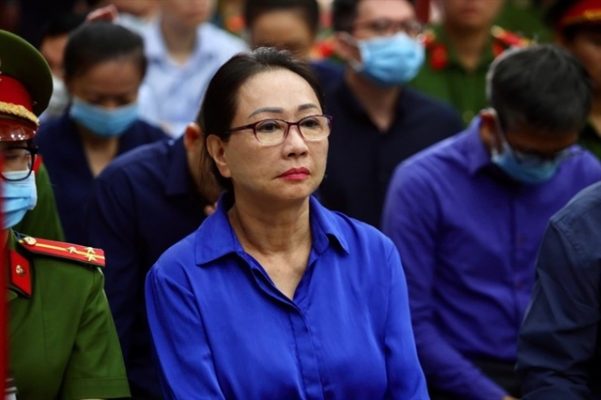 Bị cáo Trương Mỹ Lan tại phiên tòa. Ảnh: NGUYỆT NHI