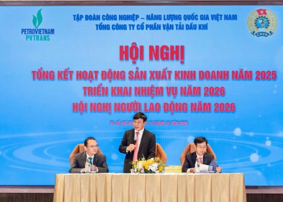 PVTrans (PVT) ước tính doanh thu năm 2025 đạt 16.000 tỷ đồng, tăng trưởng 30%