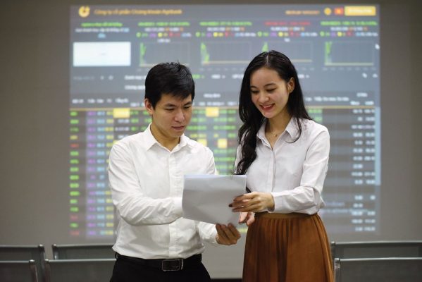 Chiến lược đầu tư theo chiều sâu, ưu tiên lựa chọn cổ phiếu được đánh giá là phù hợp hơn so với cách tiếp cận dựa trên diễn biến của chỉ số