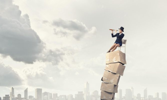 Thị trường tài chính 24h: Giá vàng giảm mạnh