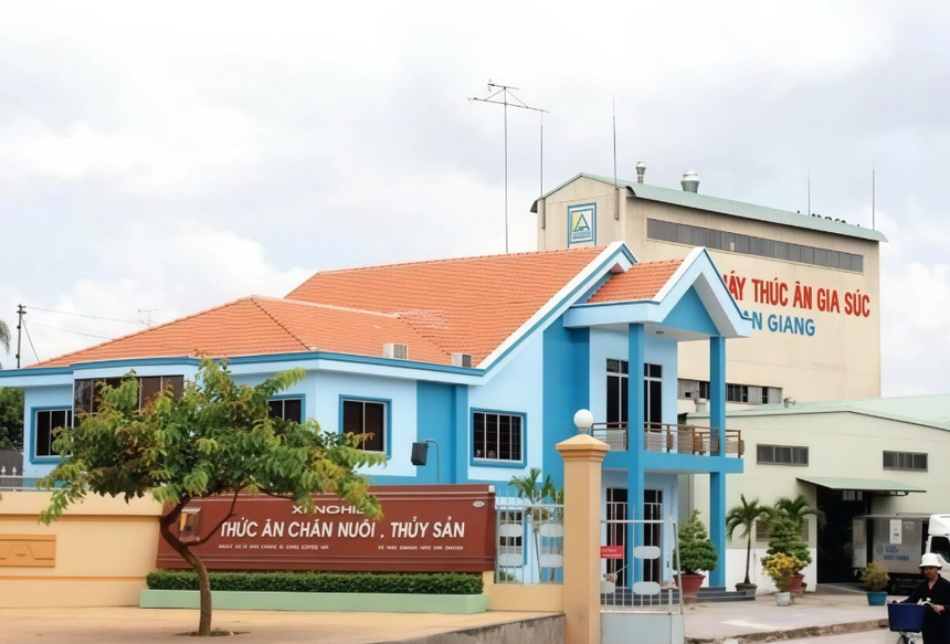 01-6352-6245 Afiex (AFX) muốn chào bán 35 triệu cổ phiếu với giá 10.000 đồng/cổ phiếu