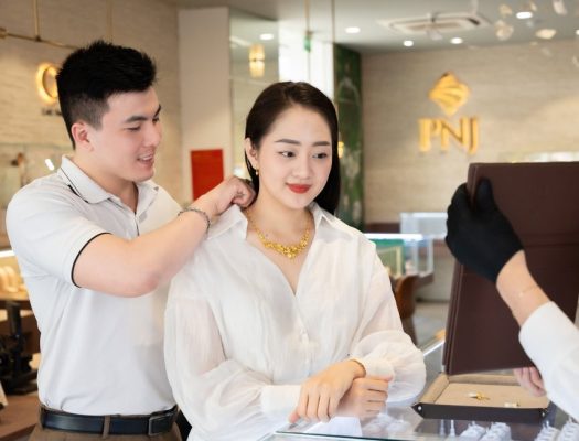 PNJ đạt doanh thu 17.245 tỷ đồng, lợi nhuận giảm nhẹ trong quý I/2026