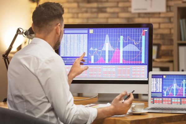 Khối ngoại vẫn bán ròng 1.140 tỷ đồng trong phiên 16/4