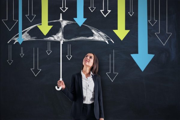 Thị trường tài chính 24h: Ngân hàng kỳ vọng thu ngoài lãi cải thiện