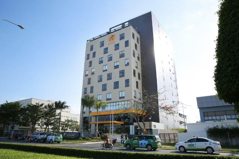 01-7086-905 Ông Đoàn Văn Hiểu Em vừa bán ra 2 triệu cổ phiếu Thế giới Di động (MWG)