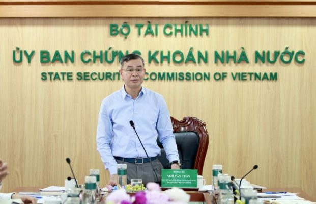 Bộ trưởng Bộ Tài chính Ngô Văn Tuấn: Ngành chứng khoán cần tiếp tục hướng tới các tiêu chuẩn cao hơn