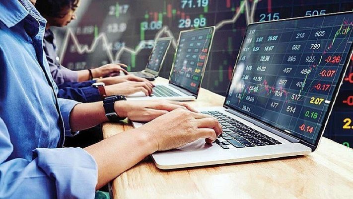 Bộ ba vĩ mô tháng 4: Nhà đầu tư cần quan tâm điều gì?