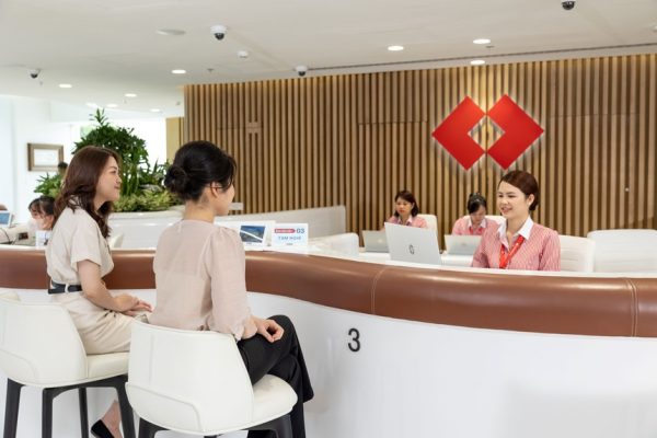 Techcombank (TCB) sẽ chi trả cổ tức bằng tiền mặt hơn 4.960 tỷ đồng