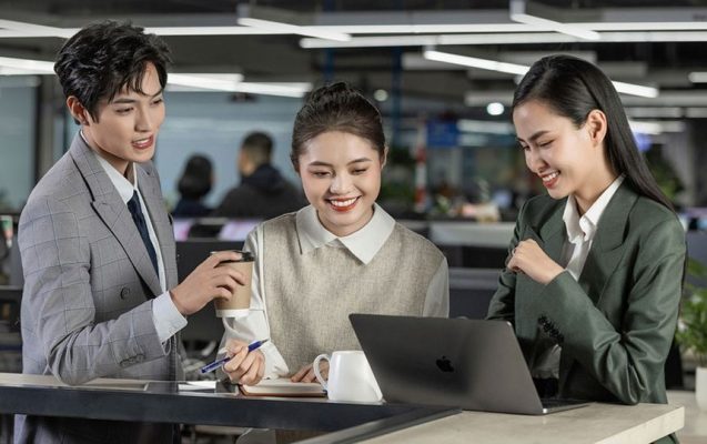 Giao dịch chứng khoán sáng 15/6: Nhóm cổ phiếu chứng khoán đua nhau khởi sắc
