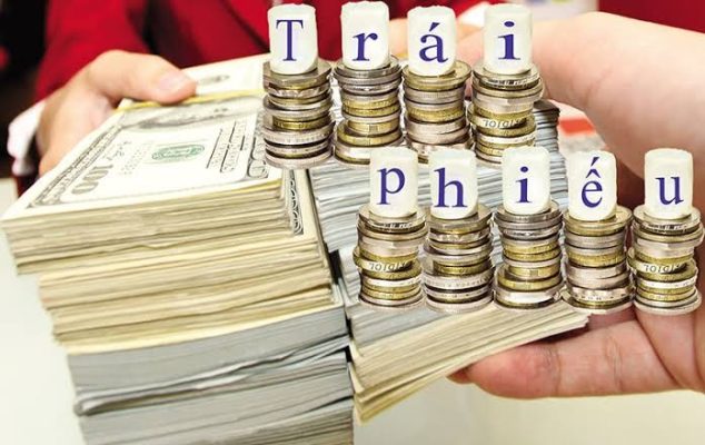 Ngân hàng vươn lên dẫn đầu thị trường trái phiếu tháng 7