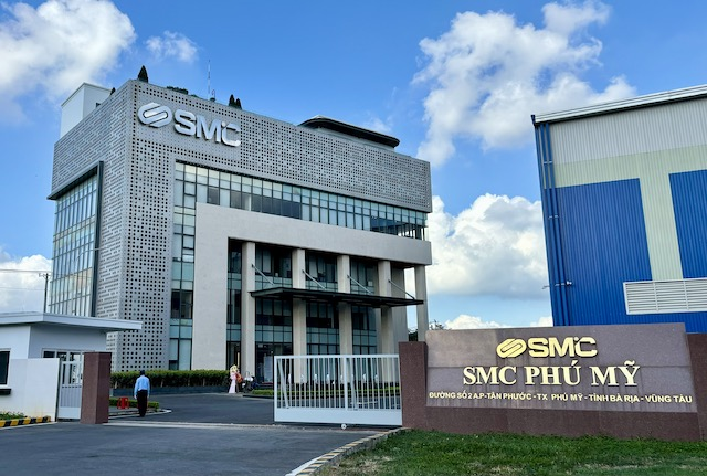 smc-nha-may