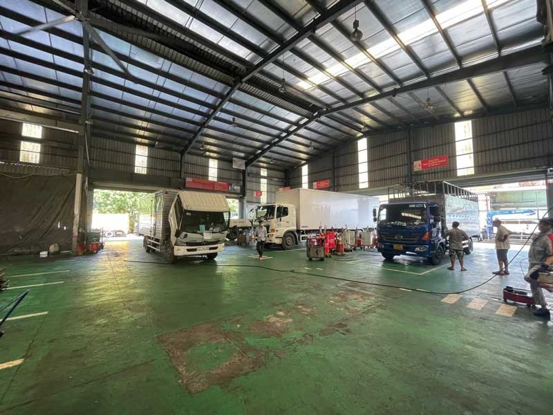 01-180-5031 Kỹ thuật và Ô tô Trường Long (HTL) không đáp ứng điều kiện công ty đại chúng