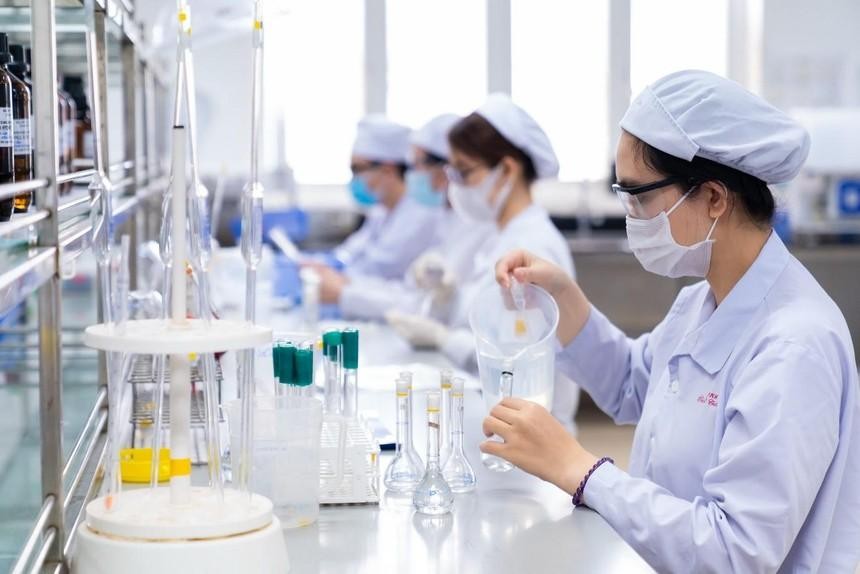 dhg-2176 Dược Hậu Giang (DHG): Lợi nhuận quý III giảm 53% so với cùng kỳ