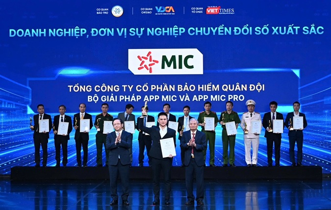 mic-duoc-vinh-danh-giai-thuon-chuyen-doi-so-1