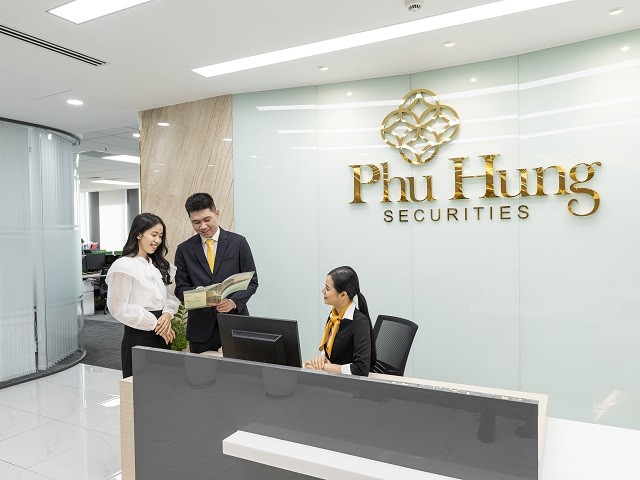 phs-9328-2686 Chứng khoán Phú Hưng (PHS) muốn mua thêm 5,5 triệu cổ phần Bảo hiểm Nhân thọ Phú Hưng (PHL)